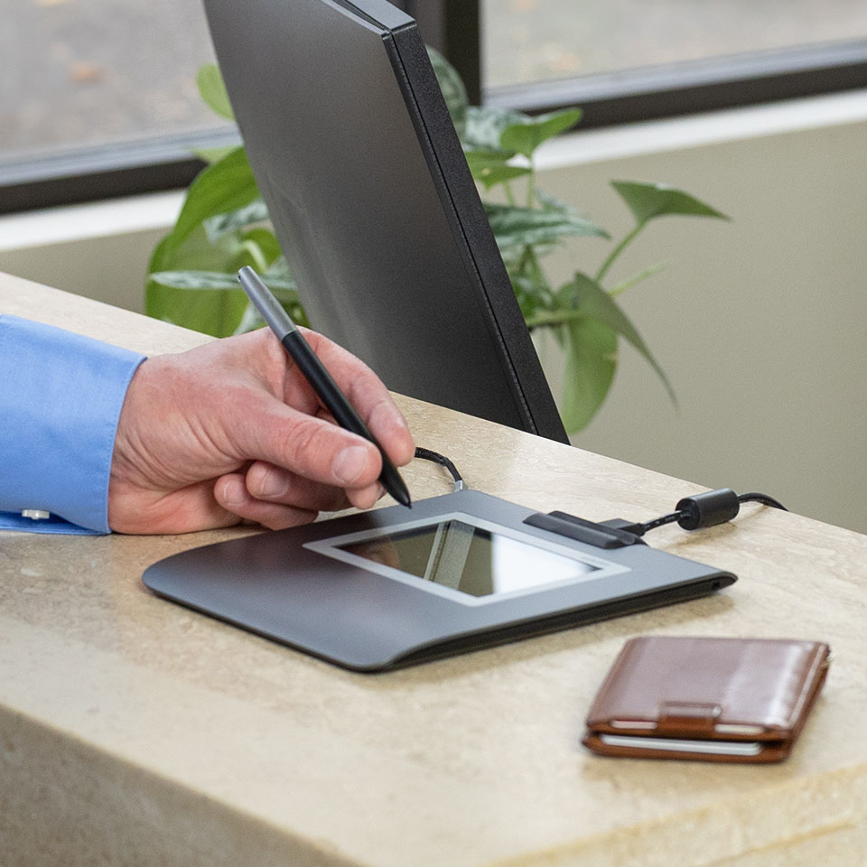 Digital Signatures: How to Select and Use Online PDF Tools